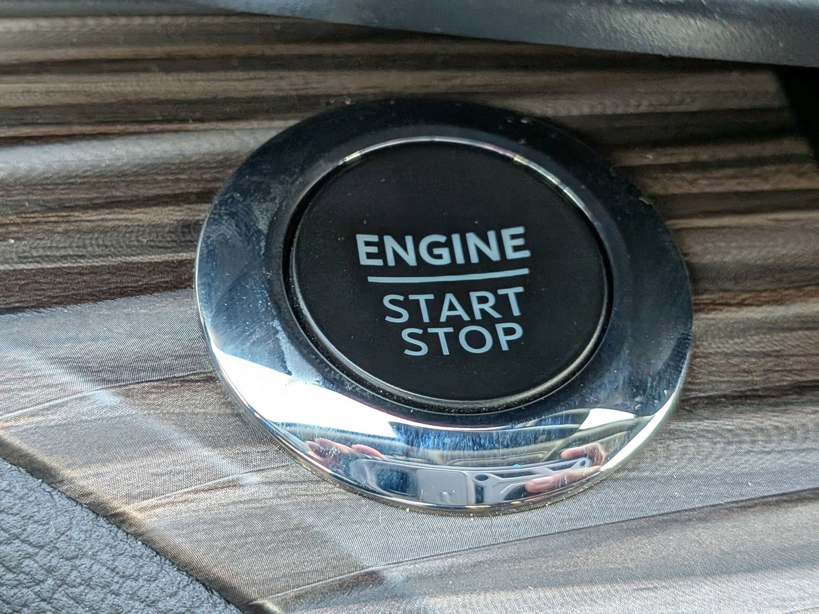 Certified 2023 Ford Explorer Limited w/ Equipment Group 301A image 31