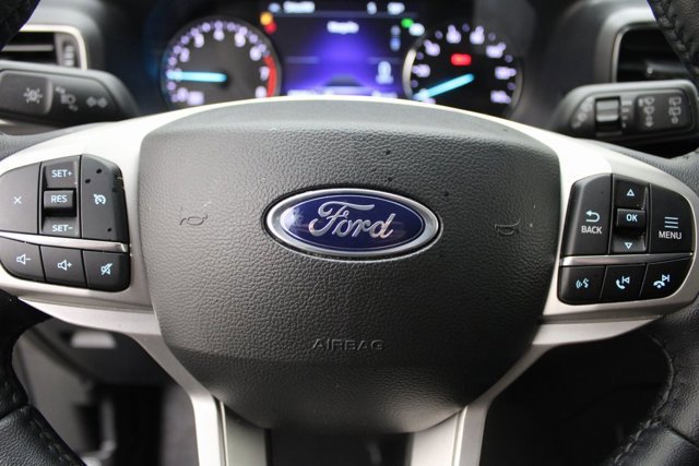 Certified 2023 Ford Explorer XLT w/ Equipment Group 202A image 13