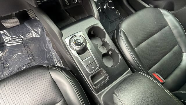 Certified 2024 Ford Escape Platinum AWD/4WD image 28