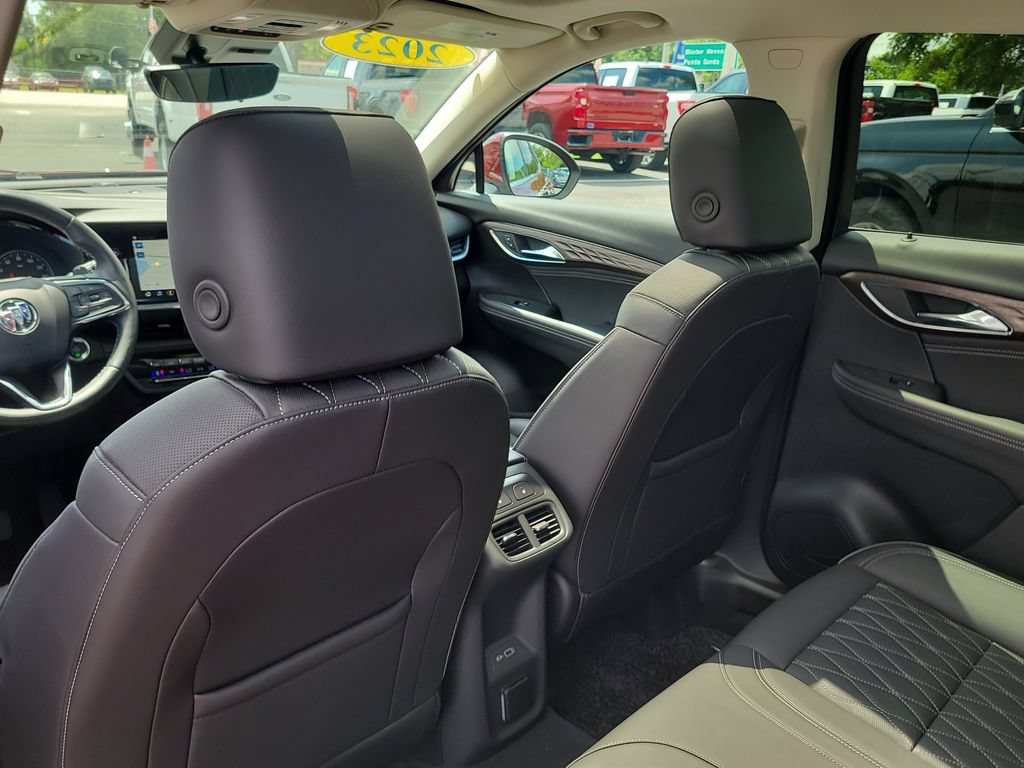 Used 2023 Buick Envision Avenir AWD/4WD image 11