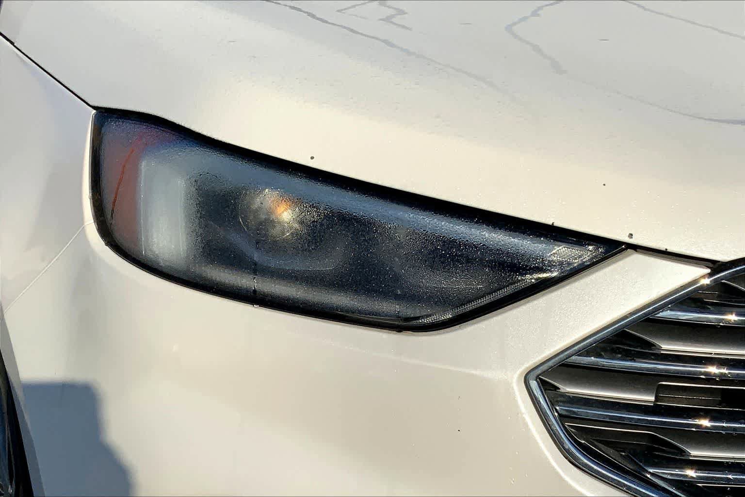 Certified 2019 Ford Edge Titanium w/ Equipment Group 301A FWD image 25