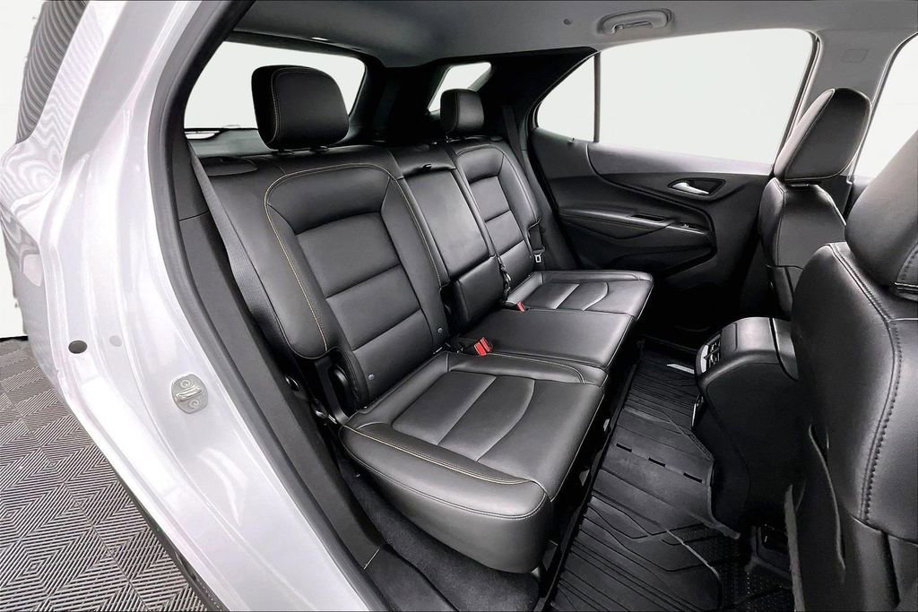 Used 2020 Chevrolet Equinox Premier w/ Premier Redline Edition image 27