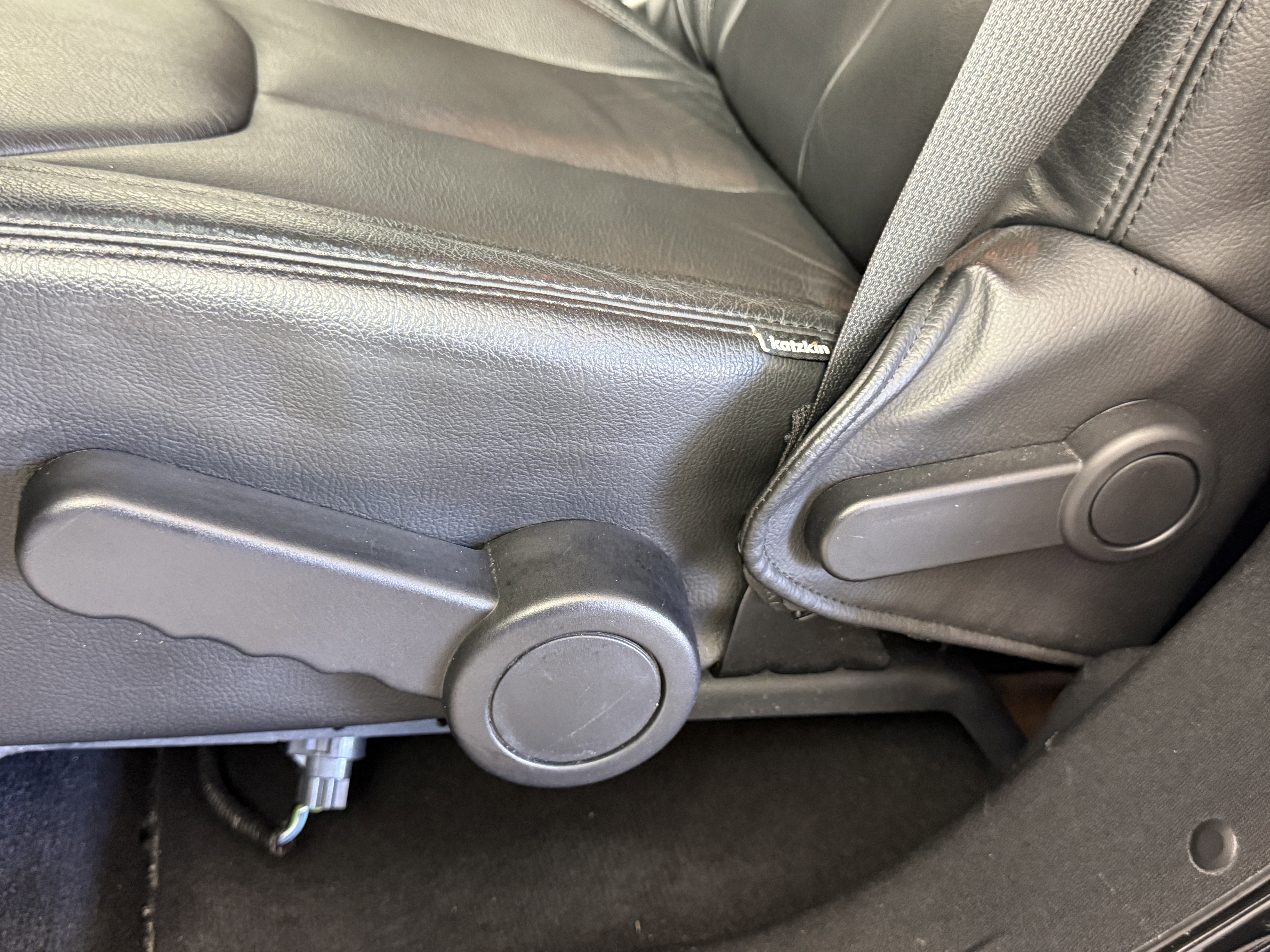 Used 2018 Jeep Wrangler Unlimited Sport S image 19