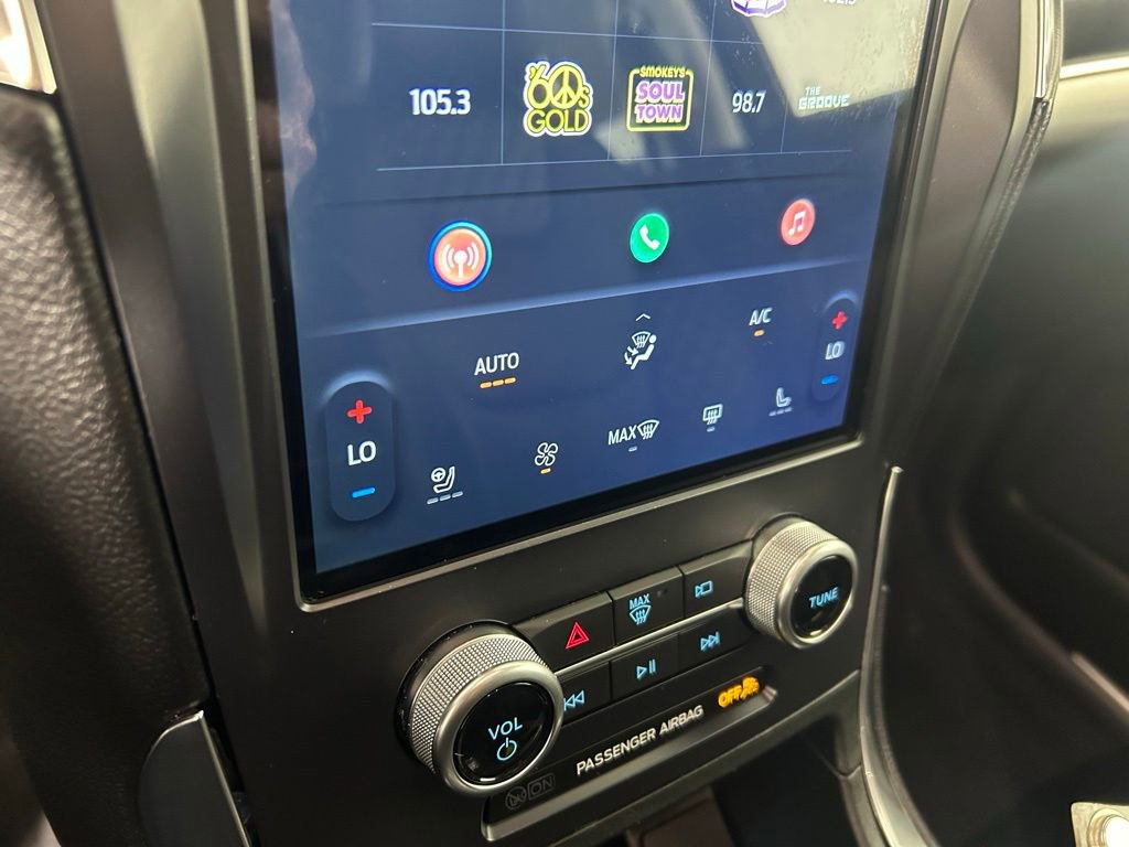 Certified 2024 Ford Edge Titanium AWD/4WD image 9
