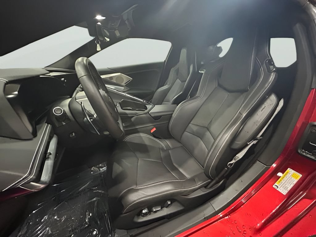 Used 2021 Chevrolet Corvette Stingray Preferred Cpe w/ Battery Protection Package RWD image 11