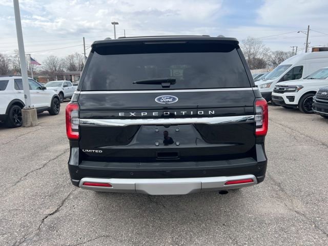 Certified 2023 Ford Expedition Limited image 3