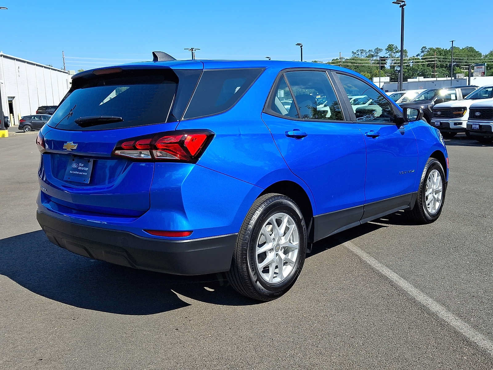 Used 2024 Chevrolet Equinox LS FWD image 6