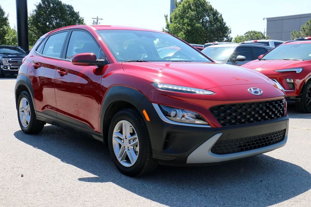 Used 2023 Hyundai Kona SE AWD/4WD image 4