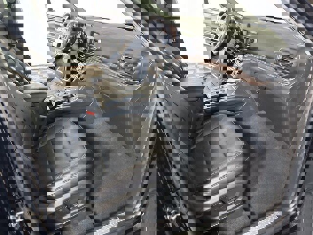 Certified 2023 Ford Explorer Limited w/ Equipment Group 301A image 21