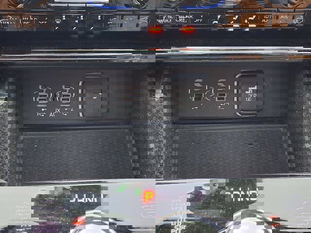 Used 2021 Jeep Grand Cherokee L Summit w/ Advanced Protech Group IV image 19