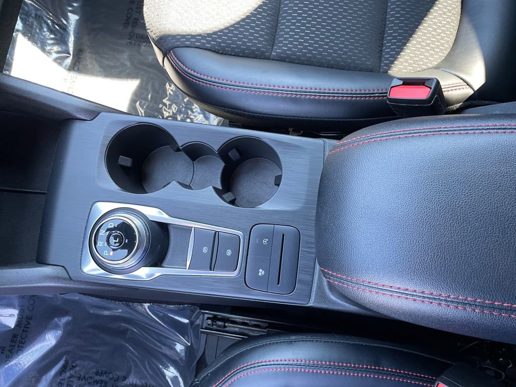 Certified 2025 Ford Escape ST-Line image 16