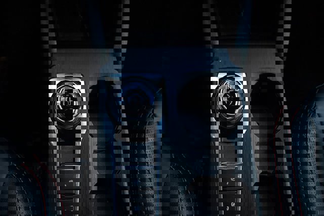 Certified 2025 Ford Escape ST-Line Elite w/ Premium Technology Package image 19