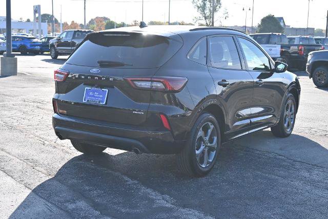 Certified 2024 Ford Escape ST-Line w/ Tech Pack #1 AWD/4WD image 9