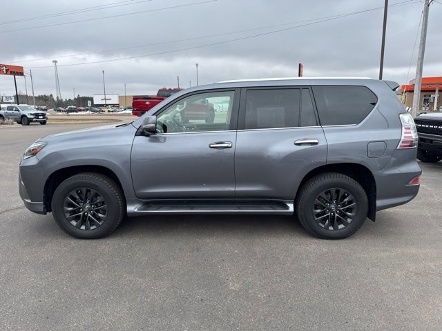 Used 2020 Lexus GX 460 Premium image 2