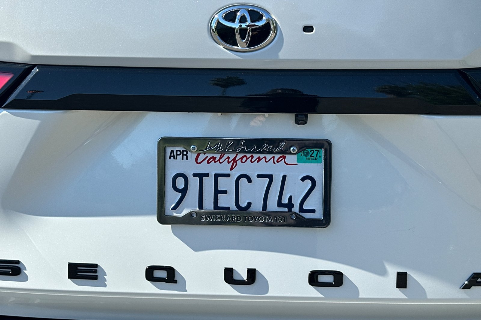 Used 2025 Toyota Sequoia Limited w/ Tow Technology Package AWD/4WD image 49