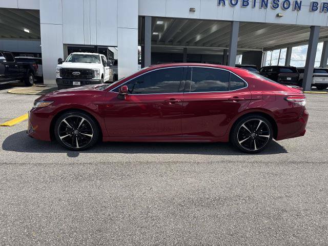 Used 2018 Toyota Camry XSE FWD image 8