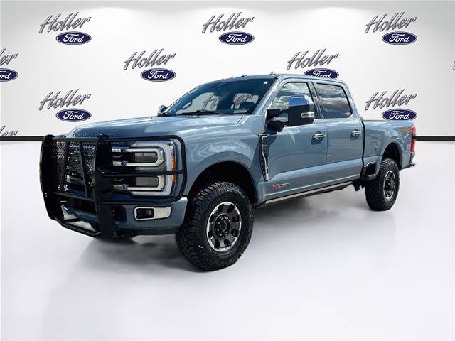 Certified 2023 Ford F350 Platinum w/ Tremor Off-Road Package AWD/4WD image 3