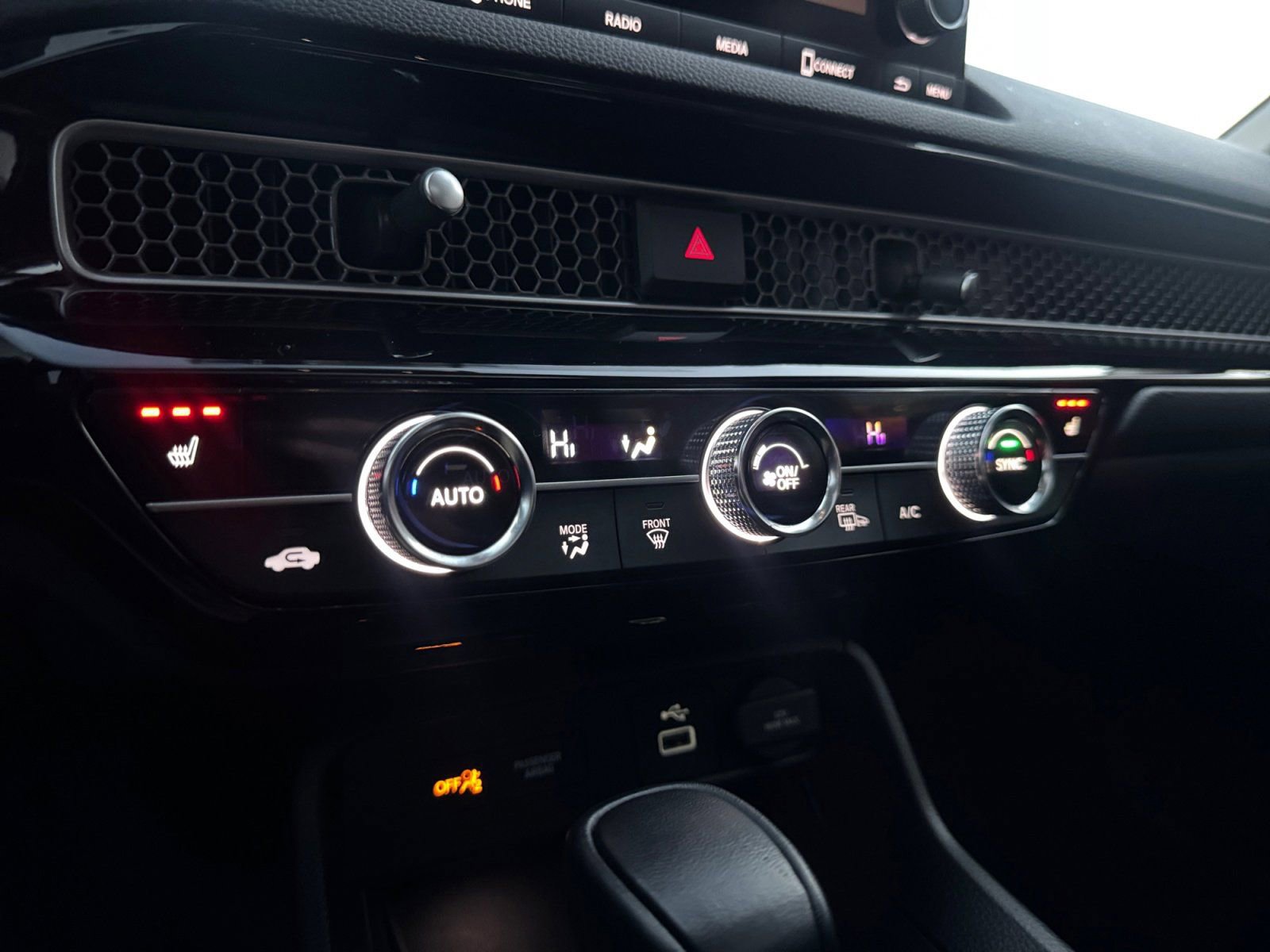 Used 2023 Honda Civic EX-L image 22