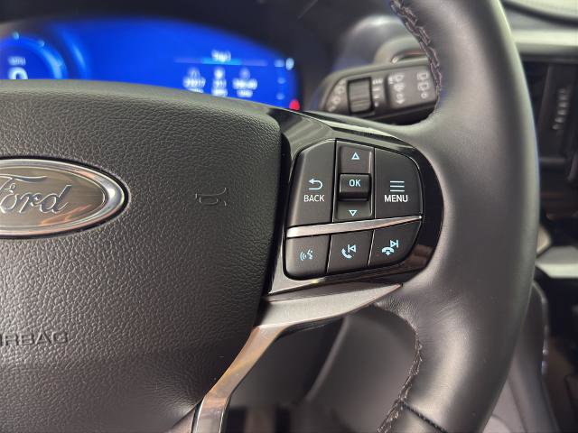 Certified 2023 Ford Explorer Platinum w/ Class IV Trailer Tow Package AWD/4WD image 22