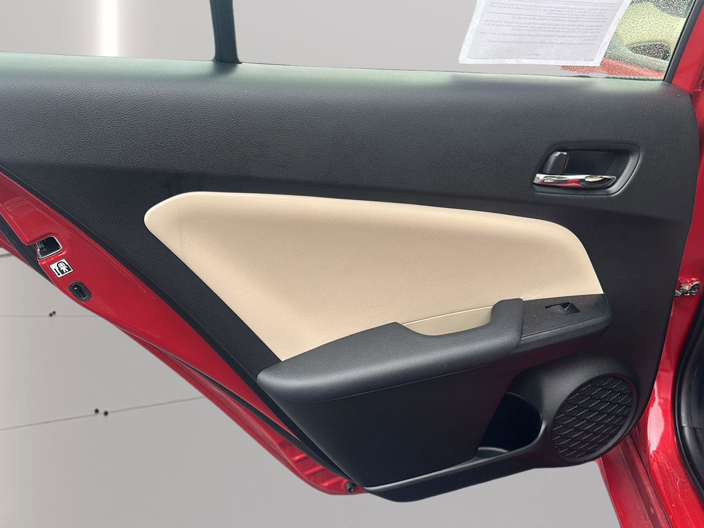 Used 2019 Toyota Prius Limited image 16