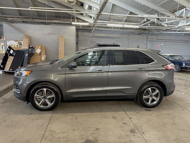 Certified 2023 Ford Edge SEL w/ Convenience Package AWD/4WD image 3