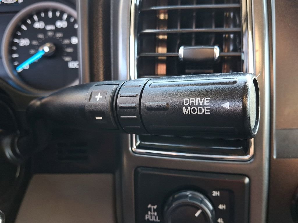 Certified 2020 Ford F250 XLT w/ XLT Value Package image 13