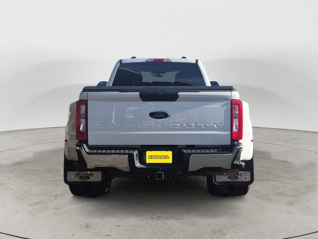 Certified 2024 Ford F350 XLT AWD/4WD image 6