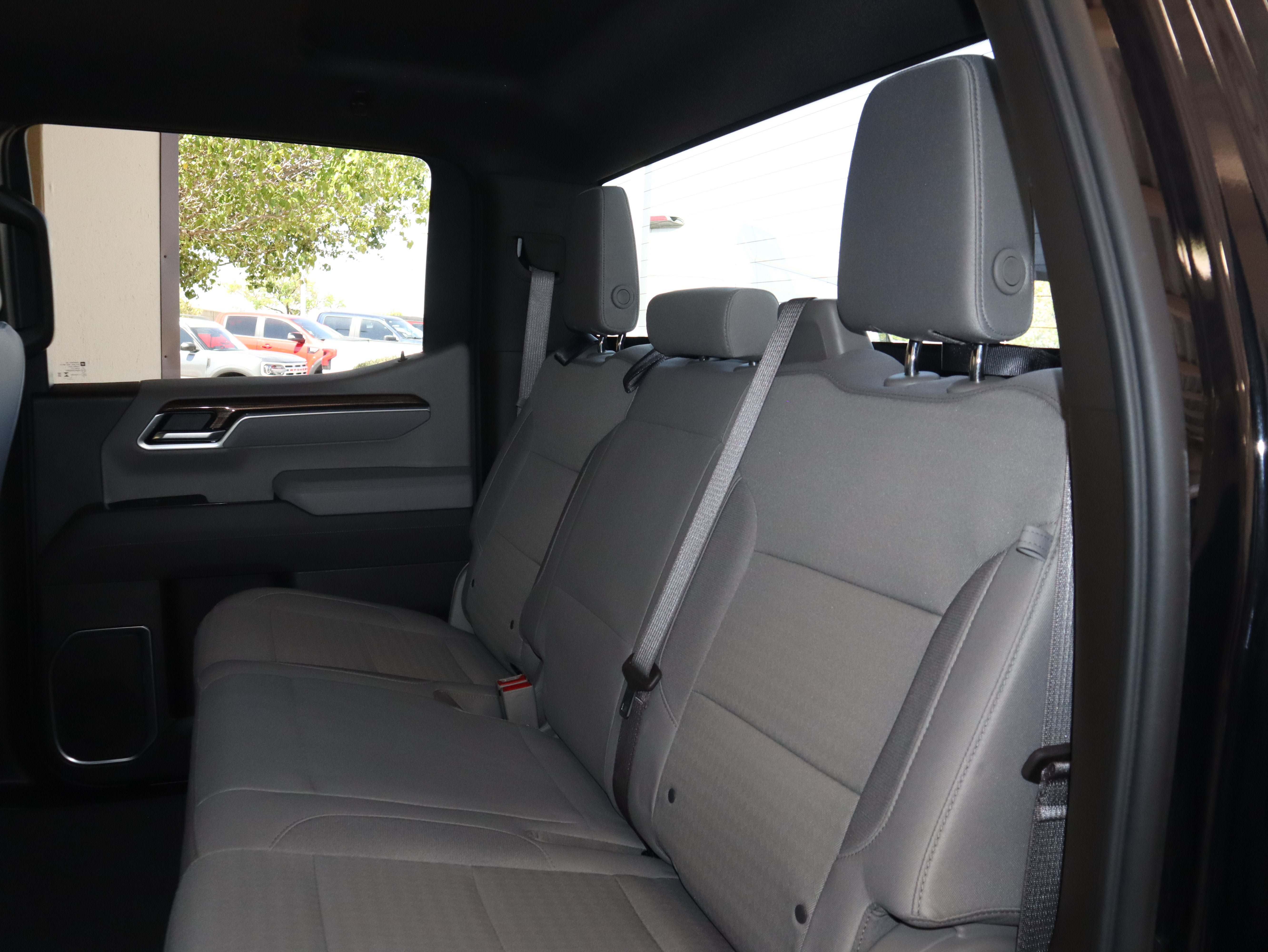 Used 2026 Chevrolet Silverado 1500 RST AWD/4WD image 37