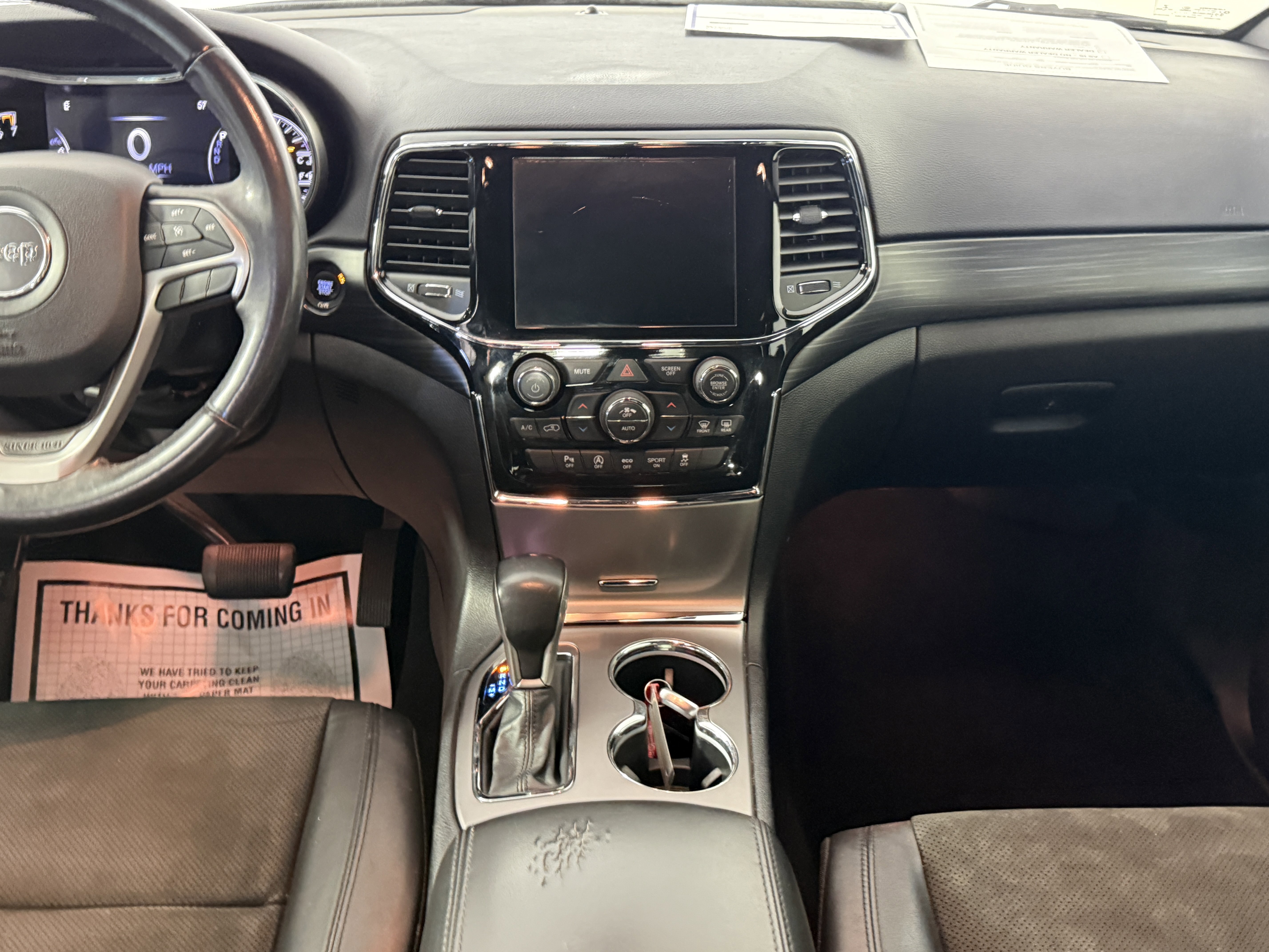 Used 2020 Jeep Grand Cherokee Altitude image 12