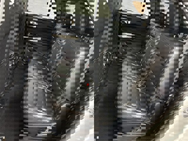 Certified 2023 Ford Explorer XLT w/ Equipment Group 202A image 14