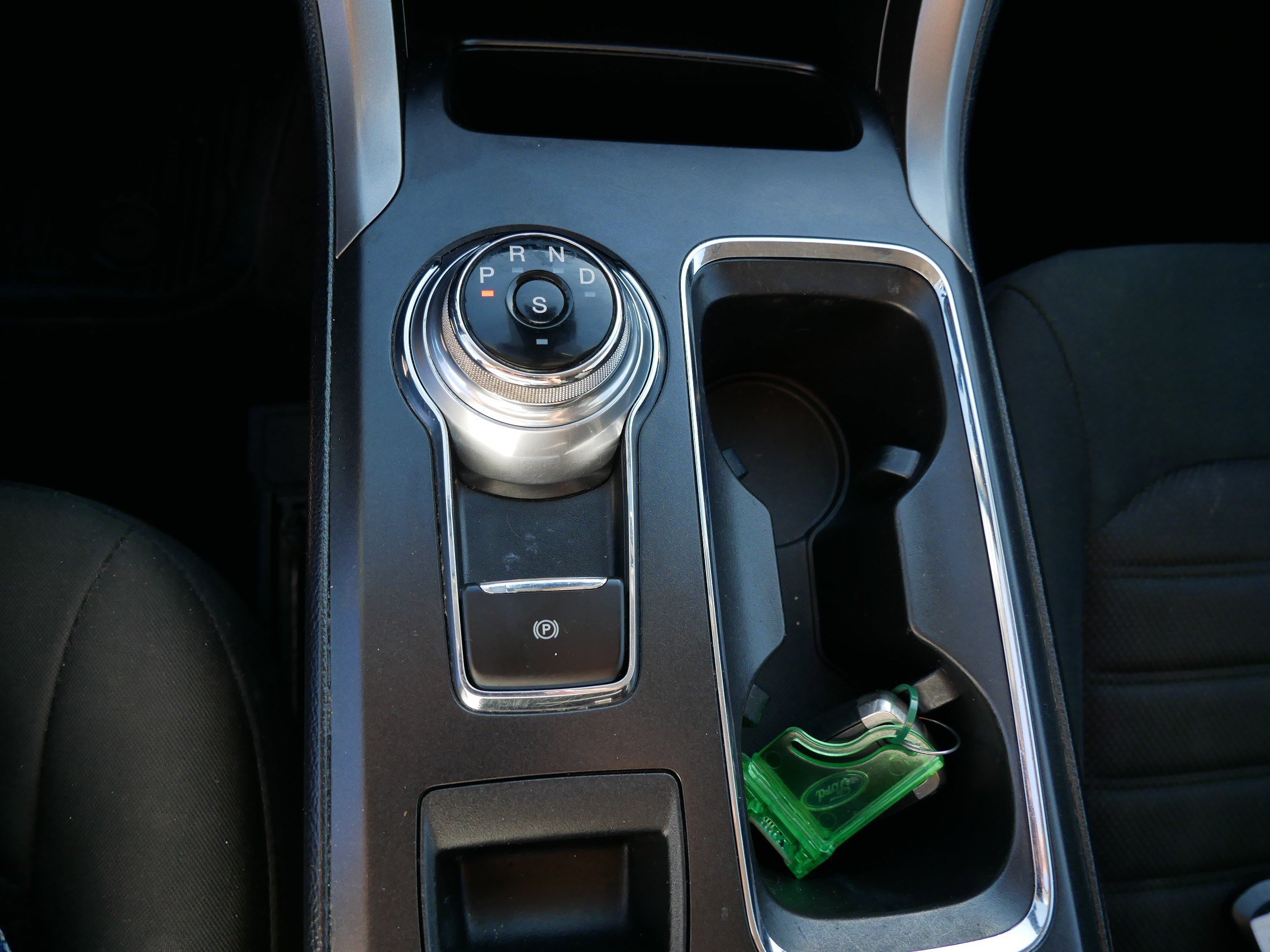 Certified 2020 Ford Fusion SE AWD/4WD image 24