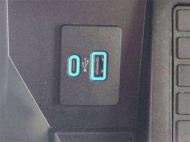 Certified 2024 Ford F150 Platinum w/ FX4 Off-Road Package image 23