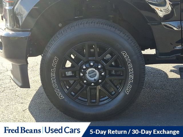 Certified 2022 Ford F350 Lariat w/ Black Appearance Package image 28