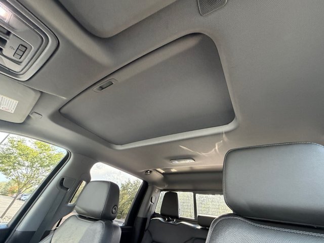 Used 2020 GMC Sierra 3500 SLT w/ SLT Convenience Package AWD/4WD image 32