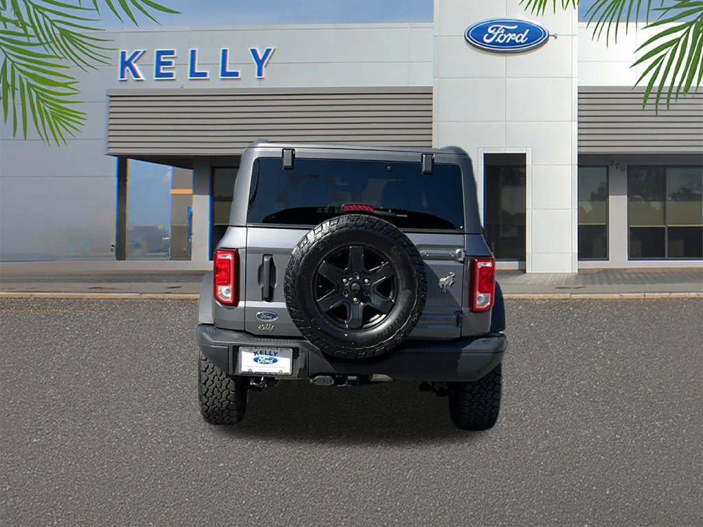 Certified 2024 Ford Bronco Black Diamond AWD/4WD image 4