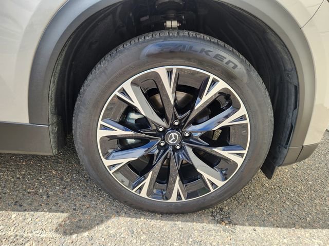 Used 2025 MAZDA CX-90 Plug-In Hybrid w/ Premium Plus AWD/4WD image 21