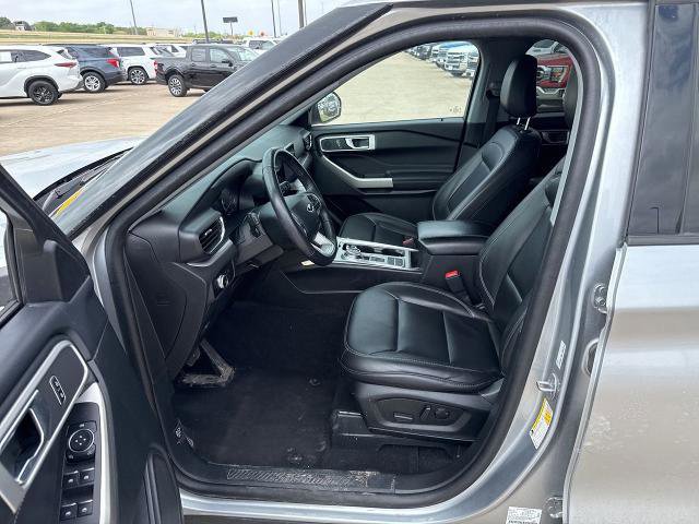 Certified 2023 Ford Explorer XLT w/ Equipment Group 202A image 19