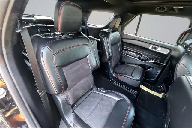 Certified 2023 Ford Explorer ST-Line w/ Class IV Trailer Tow Package RWD image 27