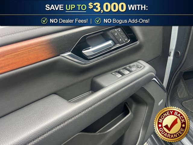 Used 2025 GMC Yukon Denali RWD image 16