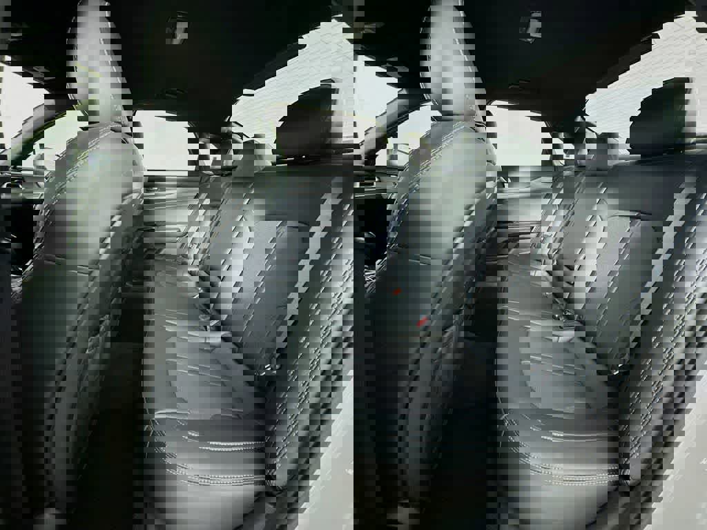 Used 2024 Kia K5 GT-Line w/ GT-Line Premium Package image 16