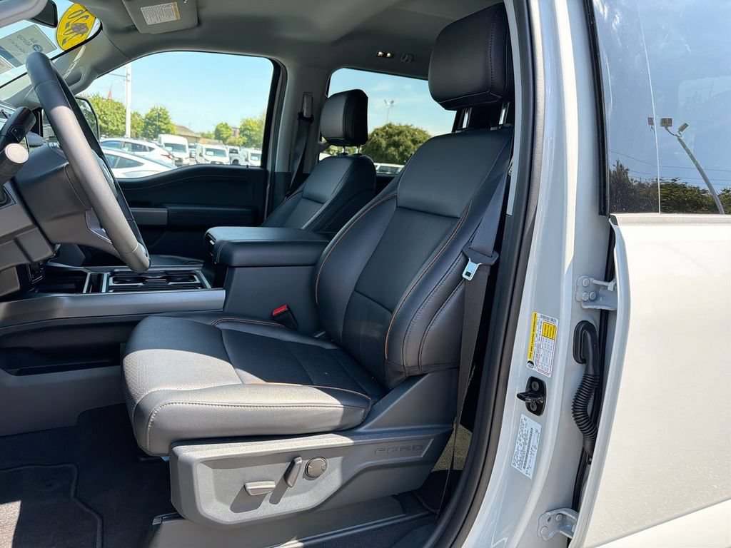 Certified 2026 Ford F350 Lariat w/ Black Appearance Package AWD/4WD image 12