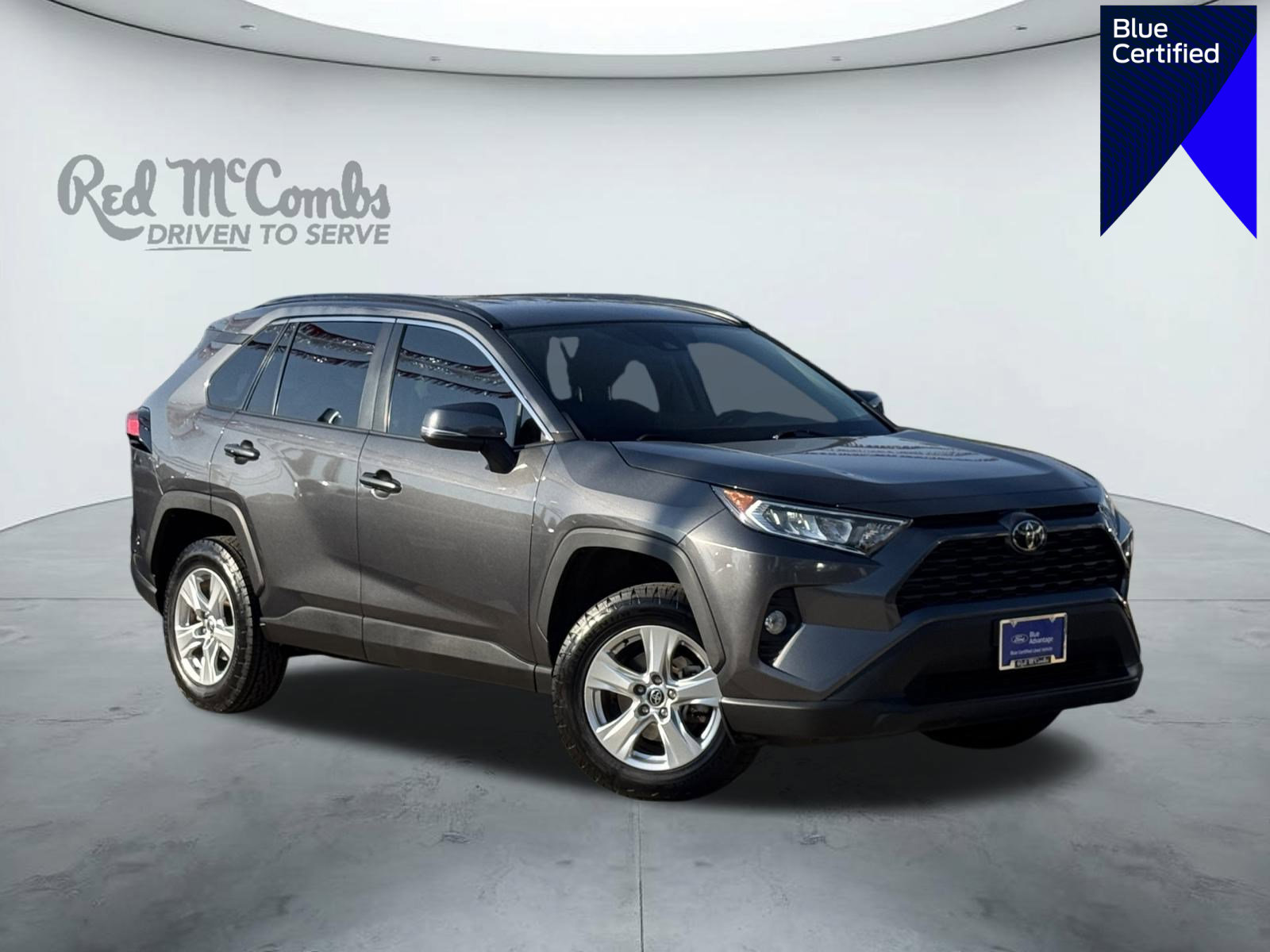 Used 2021 Toyota RAV4 XLE w/ Carpet Mat Package (TMS) image 1