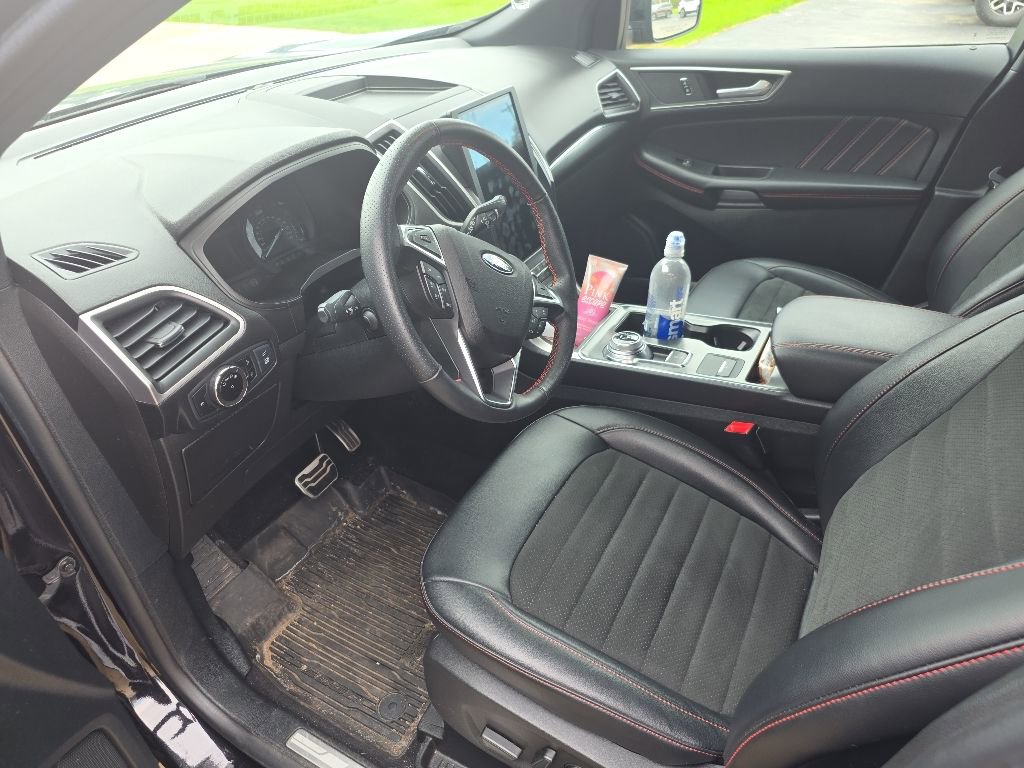 Certified 2023 Ford Edge ST-Line w/ Class II Trailer Tow Package AWD/4WD image 6