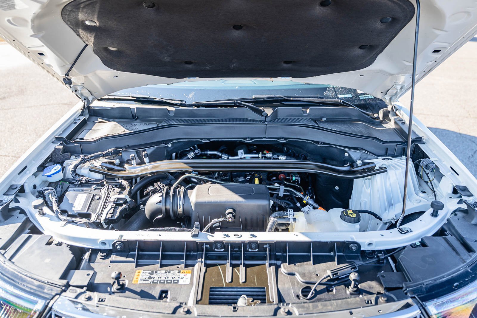 Certified 2023 Ford Explorer Limited w/ Equipment Group 301A image 21