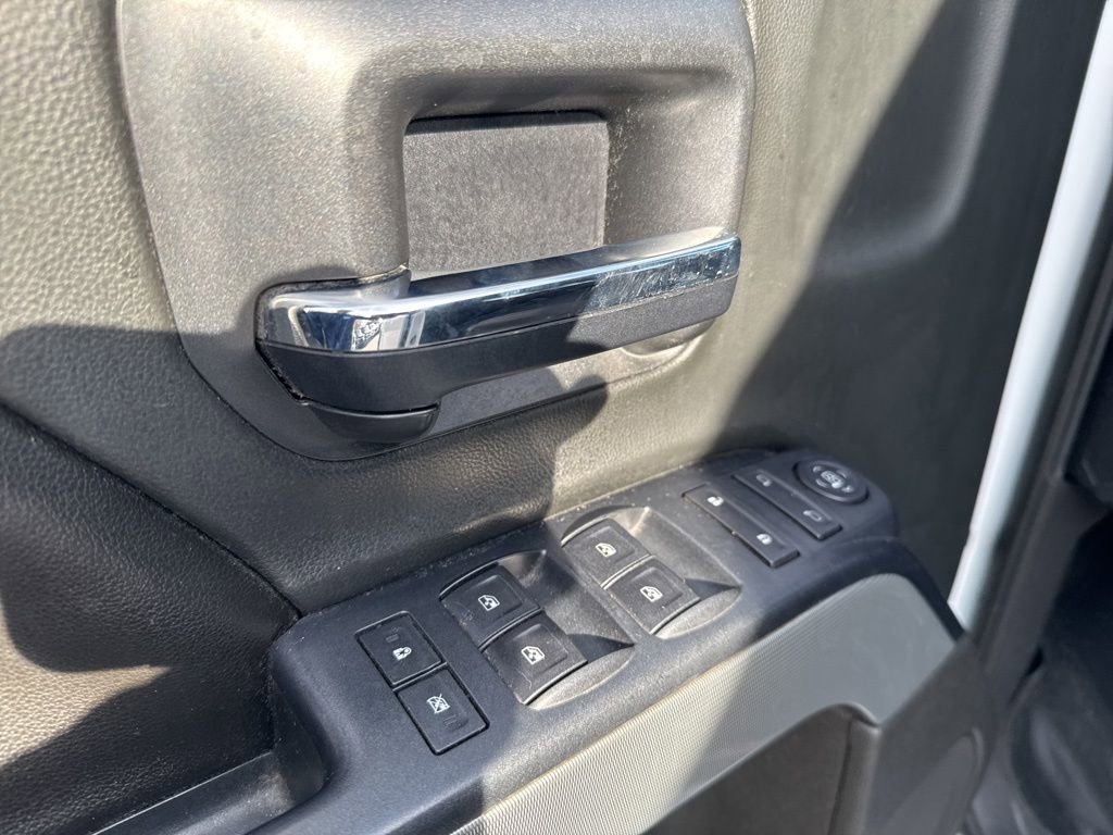 Used 2017 Chevrolet Silverado 1500 LT w/ All Star Edition image 12