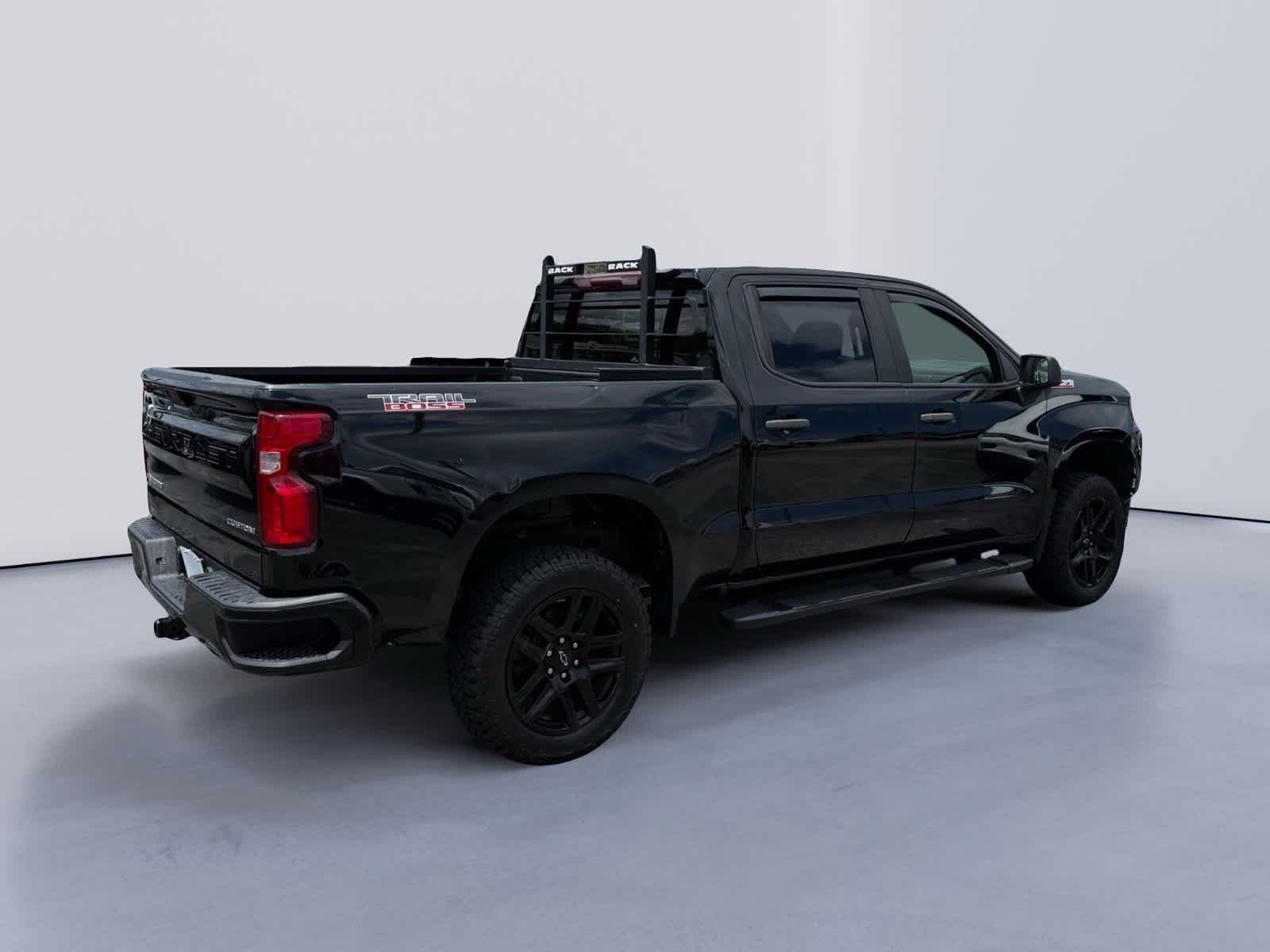 Used 2021 Chevrolet Silverado 1500 Custom Trail Boss w/ Safety Confidence Package AWD/4WD image 5