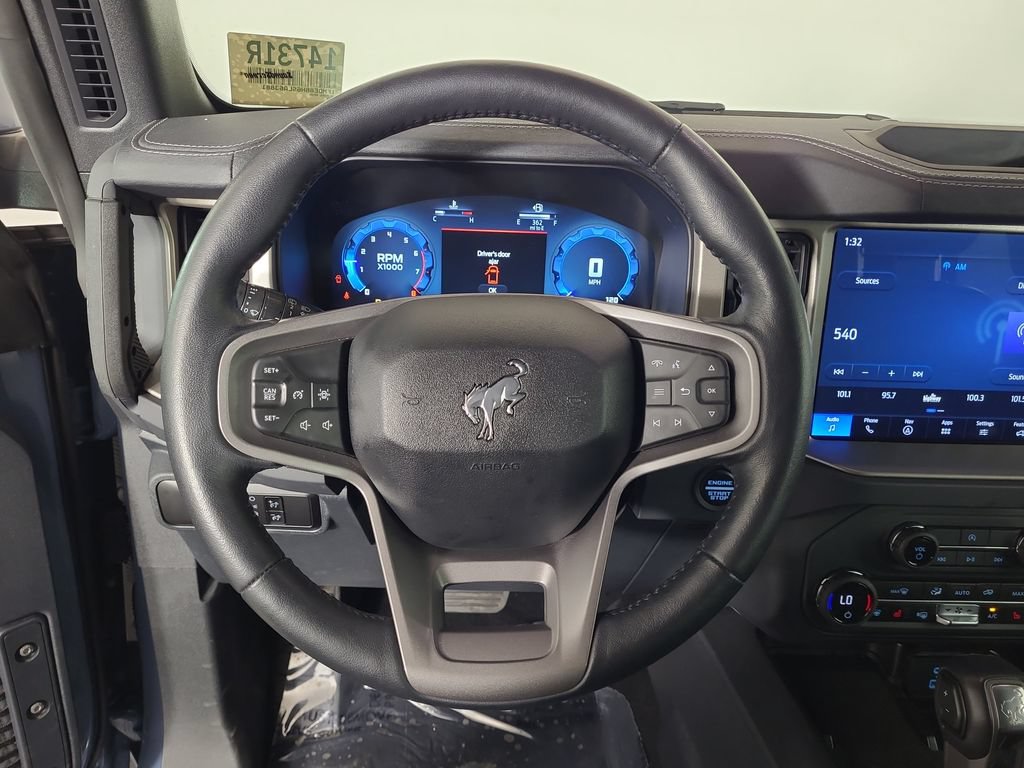Certified 2025 Ford Bronco Outer Banks AWD/4WD image 12