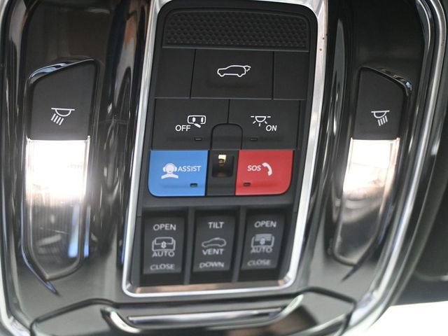 Used 2023 Jeep Grand Wagoneer Series II w/ Premium Group II AWD/4WD image 16