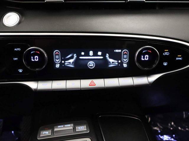 Used 2025 Genesis GV70 2.5T AWD/4WD image 31