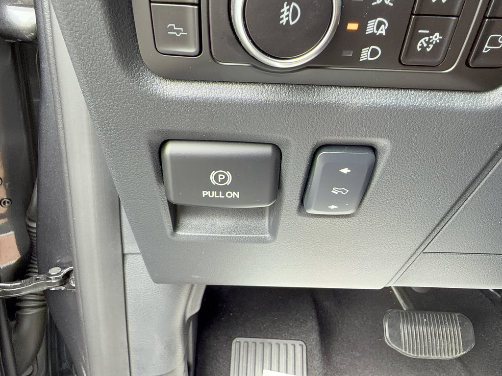 Certified 2025 Ford F150 Raptor AWD/4WD image 33